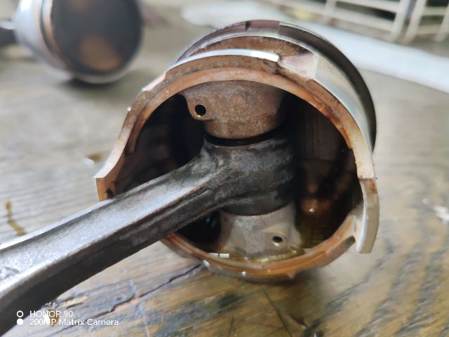 bontott SUZUKI ALTO Dugattyú és Hajtókar