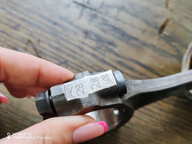 bontott SUZUKI ALTO Dugattyú és Hajtókar