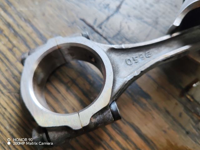 bontott SUZUKI ALTO Dugattyú és Hajtókar