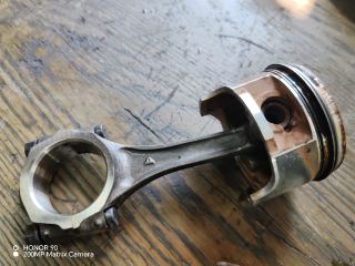 bontott SUZUKI ALTO Dugattyú és Hajtókar