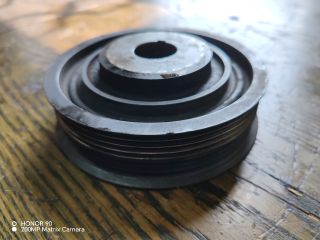 bontott SUZUKI ALTO Főtengely Szíjtárcsa