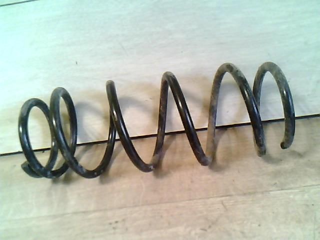 bontott SUZUKI ALTO Hátsó Rugó