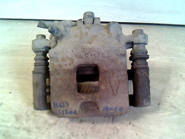 bontott SUZUKI ALTO Jobb első Féknyereg Munkahengerrel