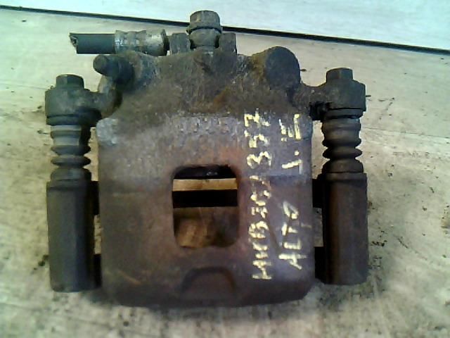 bontott SUZUKI ALTO Jobb első Féknyereg Munkahengerrel