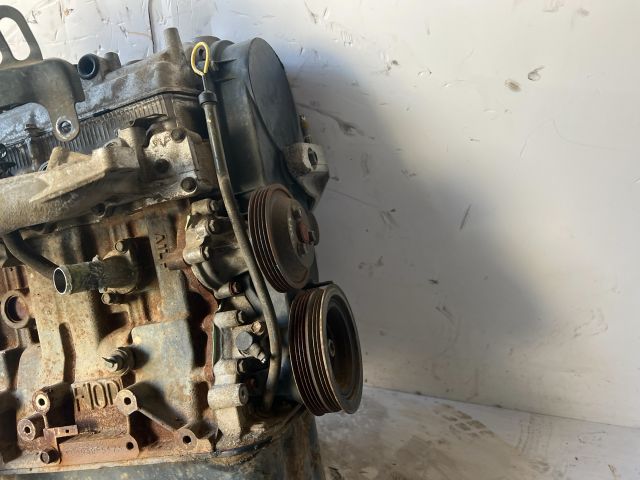 bontott SUZUKI ALTO Motor (Fűzött blokk hengerfejjel)