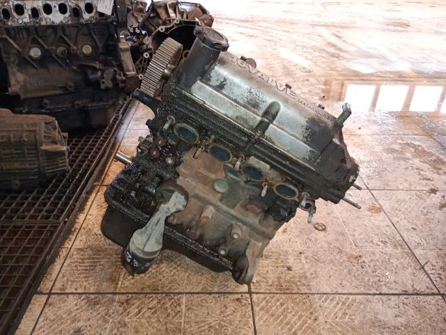 bontott SUZUKI ALTO Motor (Fűzött blokk hengerfejjel)