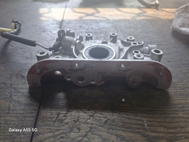 bontott SUZUKI ALTO Olajszivattyú