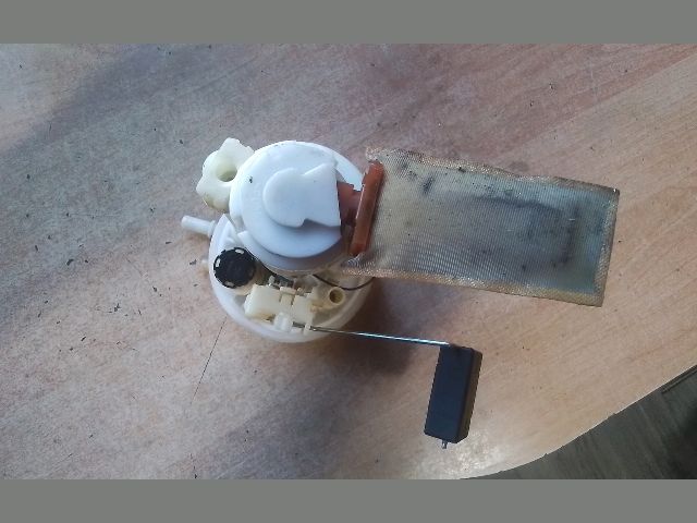 bontott SUZUKI ALTO Üzemanyag Szivattyú