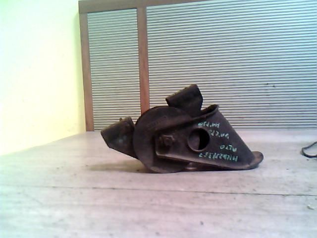 bontott SUZUKI ALTO Váltó Tartó Bak (Pozíciófüggetlen)