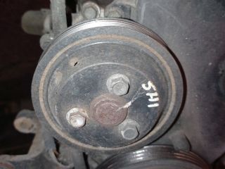 bontott SUZUKI ALTO Vízpumpa Szíjtárcsa