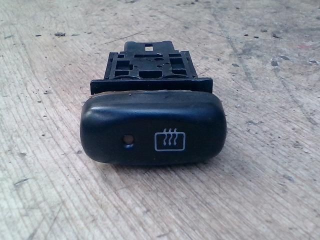 bontott SUZUKI ALTO Ablakfűtés Kapcsoló