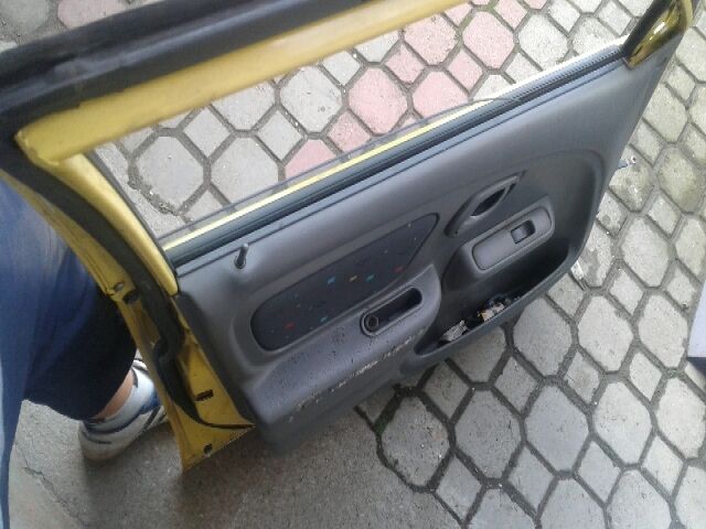 bontott SUZUKI ALTO Bal első Ablak