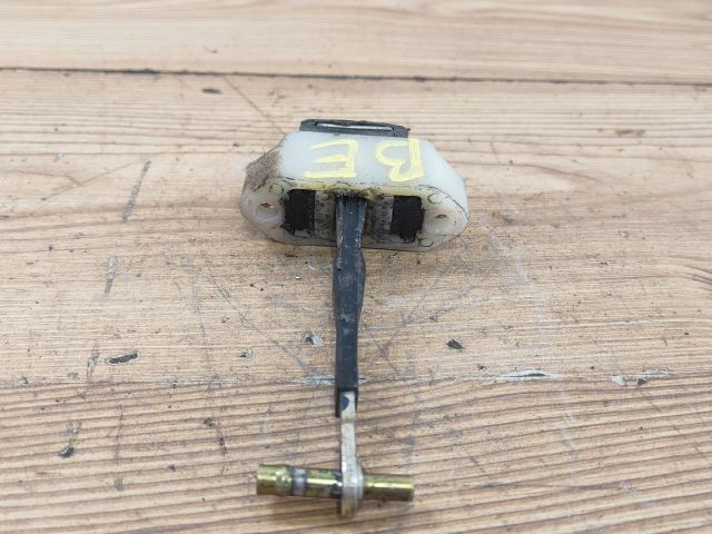 bontott SUZUKI ALTO Bal első Ajtóhatároló