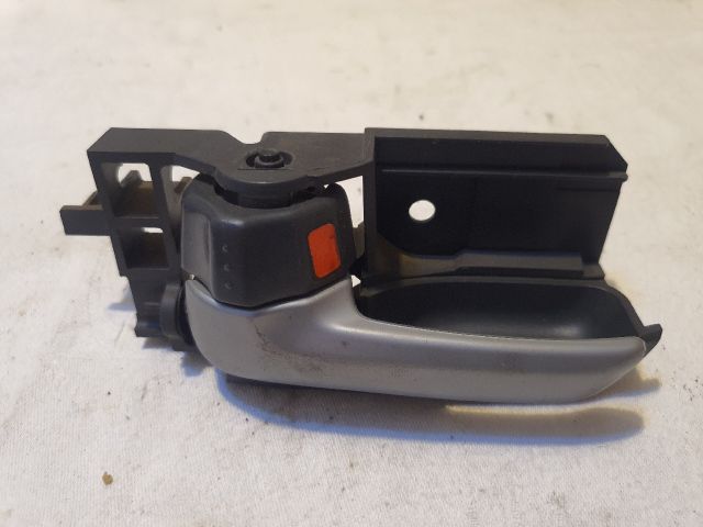 bontott SUZUKI ALTO Bal első Belső Kilincs