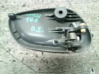 bontott SUZUKI ALTO Bal első Belső Kilincs