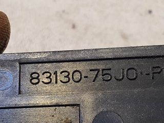 bontott SUZUKI ALTO Bal első Belső Kilincs