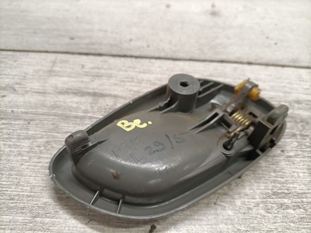 bontott SUZUKI ALTO Bal első Belső Kilincs