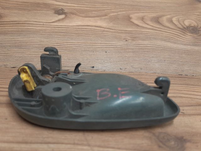 bontott SUZUKI ALTO Bal első Belső Kilincs