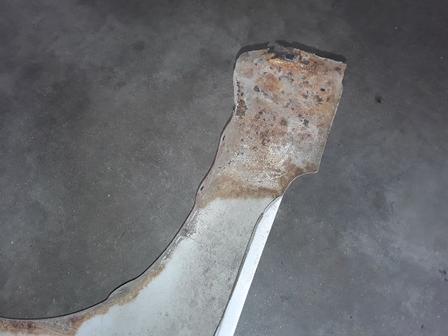 bontott SUZUKI ALTO Bal első Sárvédő