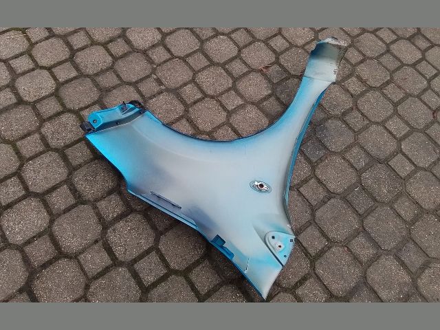 bontott SUZUKI ALTO Bal első Sárvédő