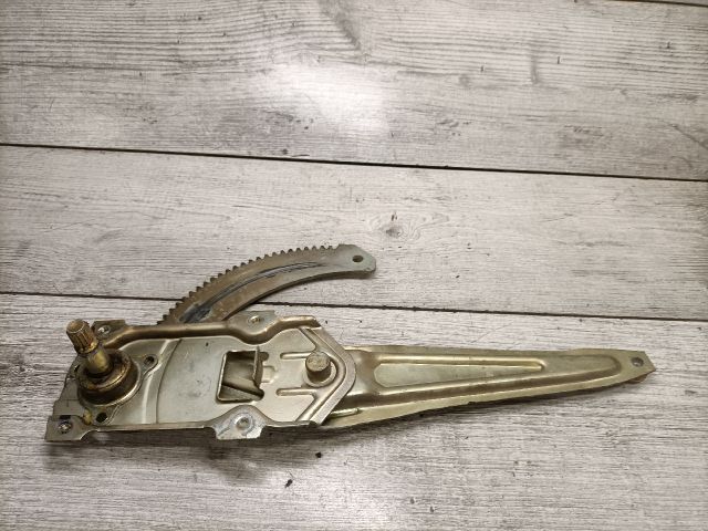 bontott SUZUKI ALTO Bal hátsó Ablakemelő Szerkezet (Mechanikus)