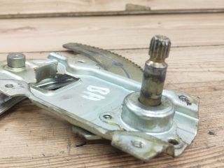 bontott SUZUKI ALTO Bal hátsó Ablakemelő Szerkezet (Mechanikus)