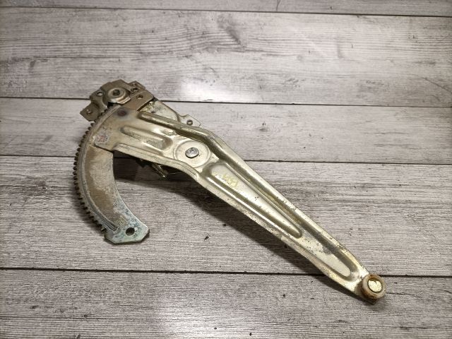 bontott SUZUKI ALTO Bal hátsó Ablakemelő Szerkezet (Mechanikus)