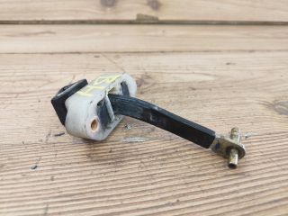 bontott SUZUKI ALTO Bal hátsó Ajtóhatároló