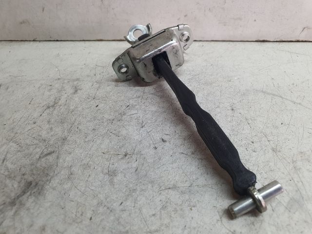 bontott SUZUKI ALTO Bal hátsó Ajtóhatároló