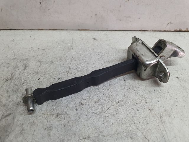 bontott SUZUKI ALTO Bal hátsó Ajtóhatároló