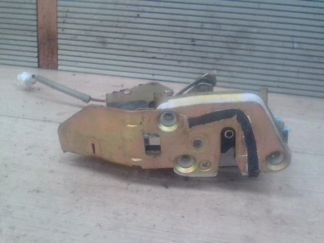 bontott SUZUKI ALTO Bal hátsó Ajtózár