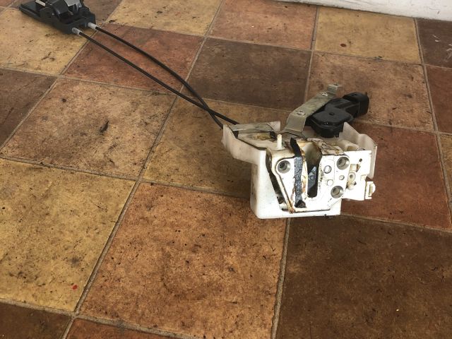 bontott SUZUKI ALTO Bal hátsó Ajtózár