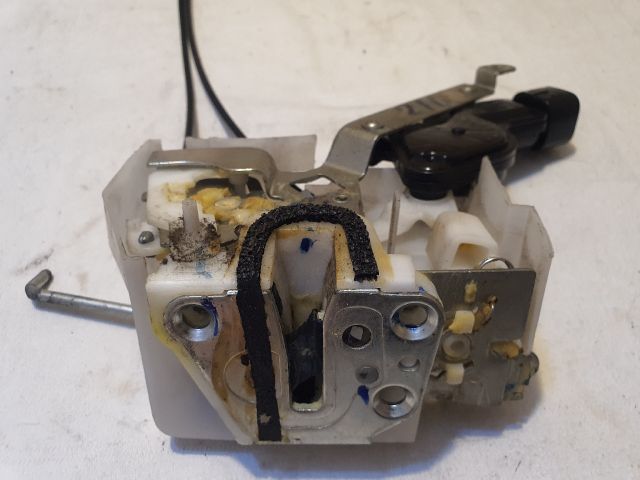 bontott SUZUKI ALTO Bal hátsó Ajtózár