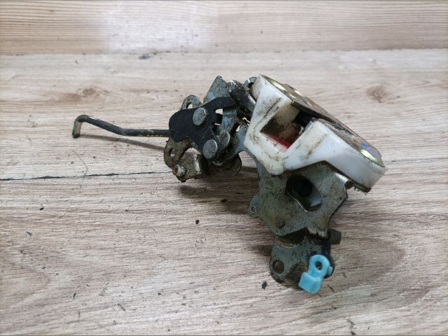 bontott SUZUKI ALTO Bal hátsó Ajtózár