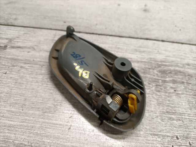 bontott SUZUKI ALTO Bal hátsó Belső Kilincs