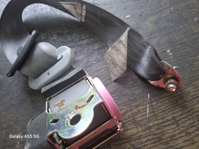 bontott SUZUKI ALTO Bal hátsó Biztonsági Öv