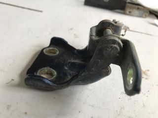 bontott SUZUKI ALTO Bal hátsó Felső Zsanér