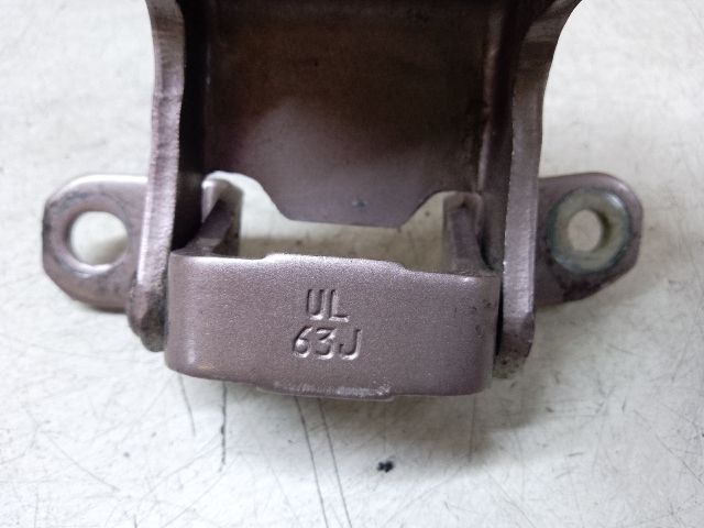 bontott SUZUKI ALTO Bal hátsó Felső Zsanér