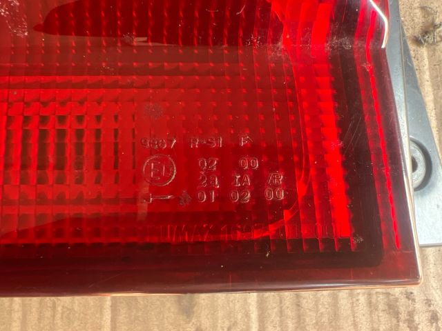 bontott SUZUKI ALTO Bal Hátsó Lámpa