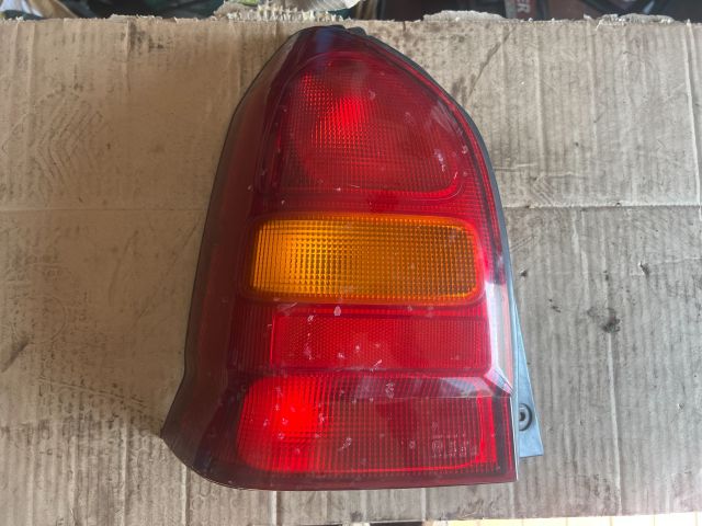 bontott SUZUKI ALTO Bal Hátsó Lámpa