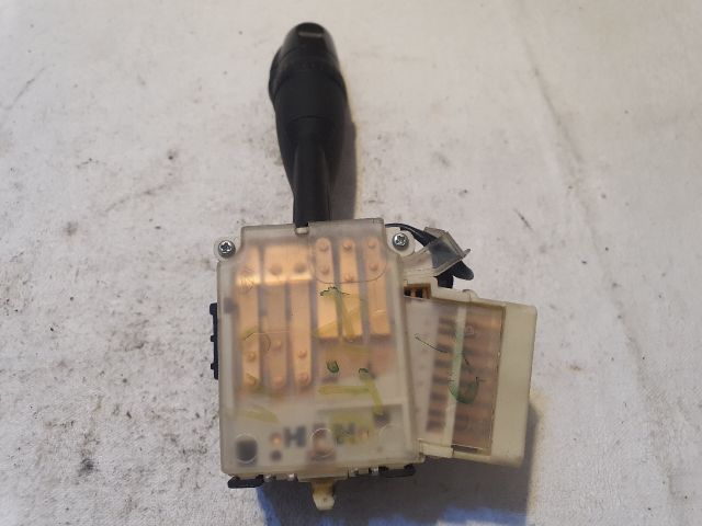 bontott SUZUKI ALTO Bal Kormánykapcsoló Irányjelző