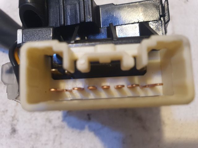 bontott SUZUKI ALTO Bal Kormánykapcsoló Irányjelző