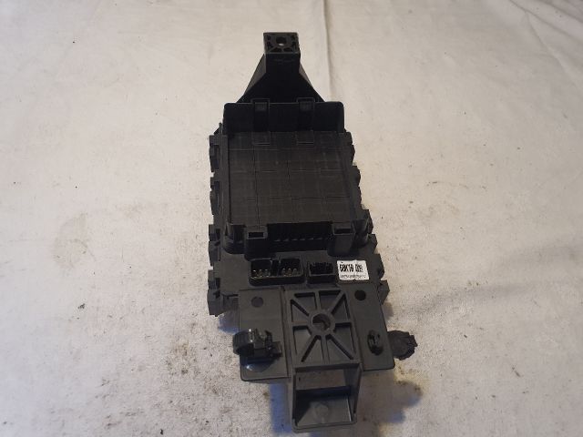 bontott SUZUKI ALTO Biztosítéktábla Utastér