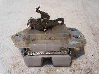 bontott SUZUKI ALTO Csomagtérajtó Zárszerkezet