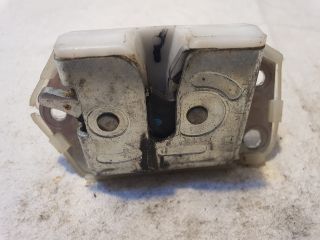 bontott SUZUKI ALTO Csomagtérajtó Zárszerkezet