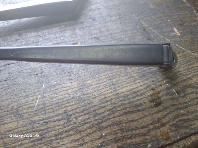 bontott SUZUKI ALTO Első Ablaktörlő Kar