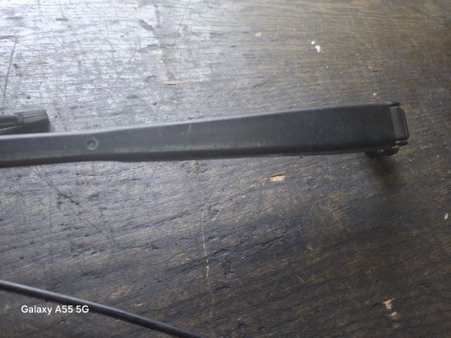 bontott SUZUKI ALTO Első Ablaktörlő Kar