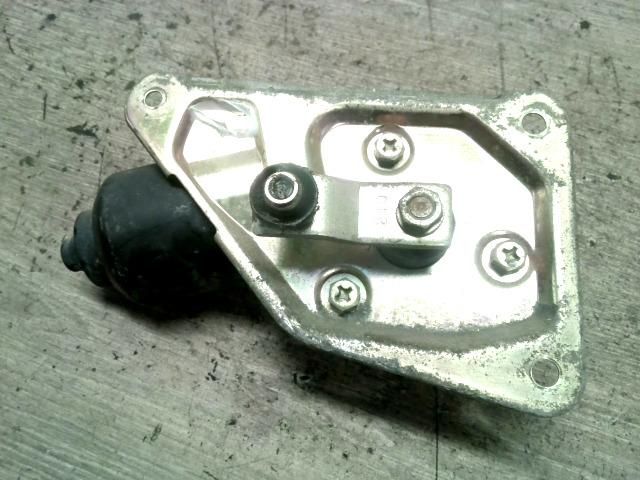 bontott SUZUKI ALTO Első Ablaktörlő Motor