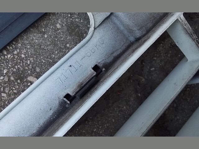 bontott SUZUKI ALTO Első Lökhárító (Részeivel)