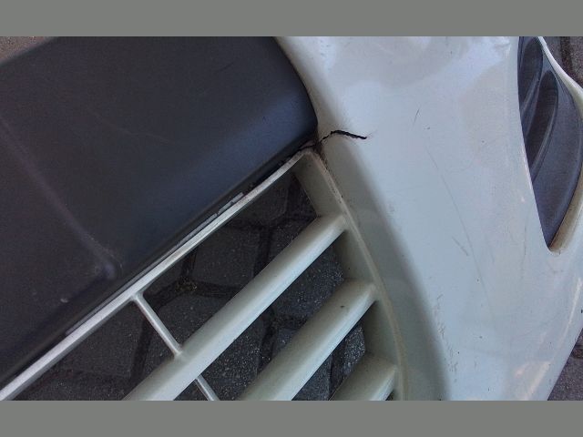 bontott SUZUKI ALTO Első Lökhárító (Részeivel)